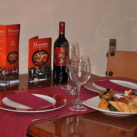 Hostal Montsant سالو المظهر الخارجي الصورة