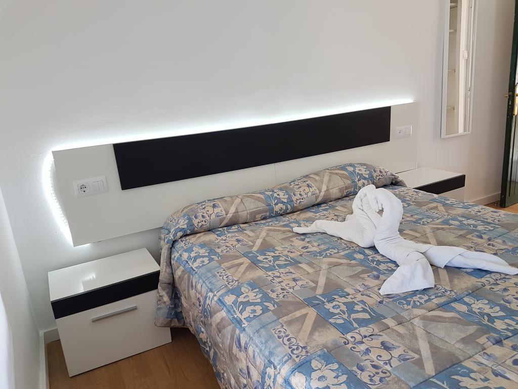 Hostal Montsant سالو المظهر الخارجي الصورة
