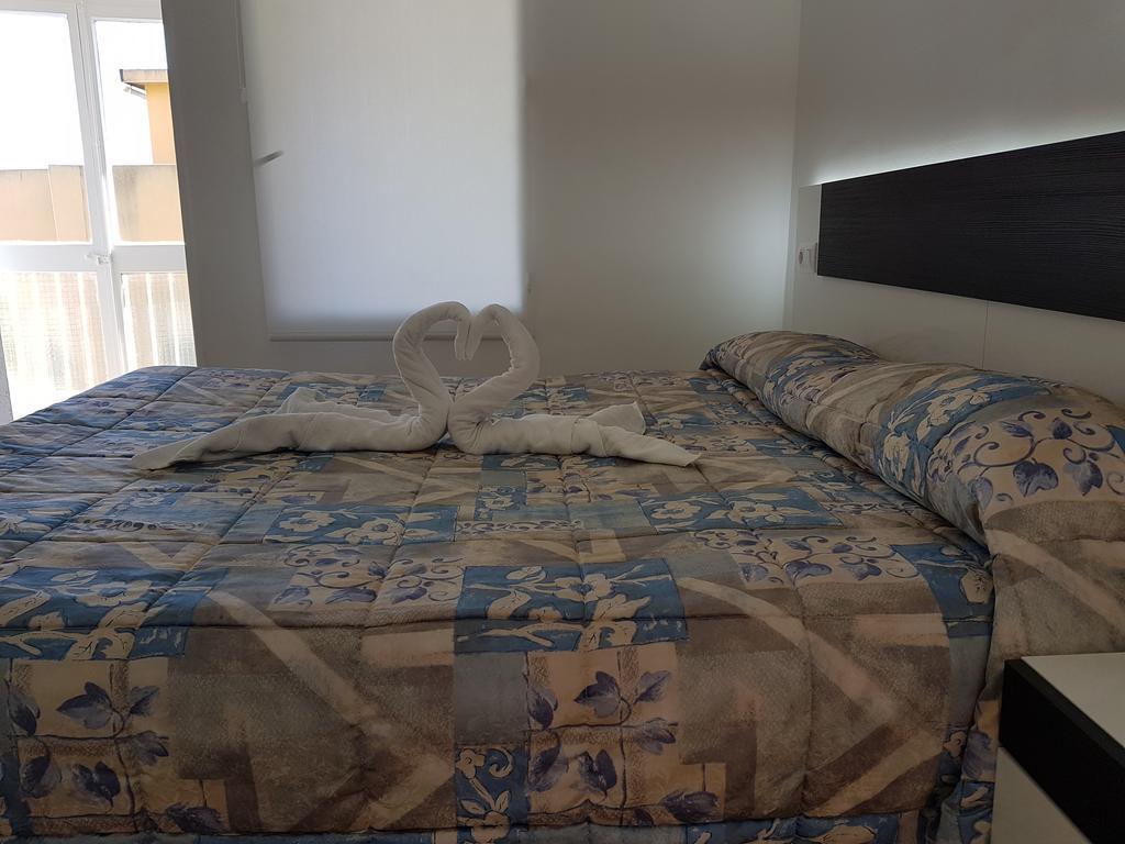 Hostal Montsant سالو المظهر الخارجي الصورة