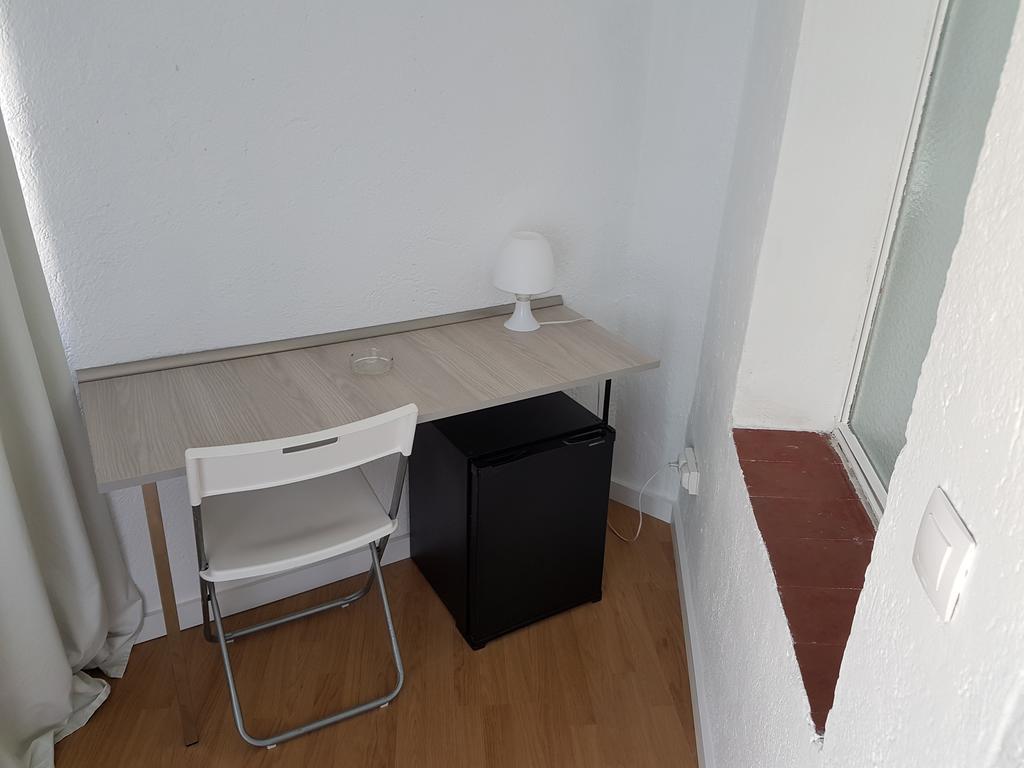 Hostal Montsant سالو المظهر الخارجي الصورة