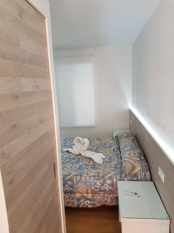Hostal Montsant سالو المظهر الخارجي الصورة