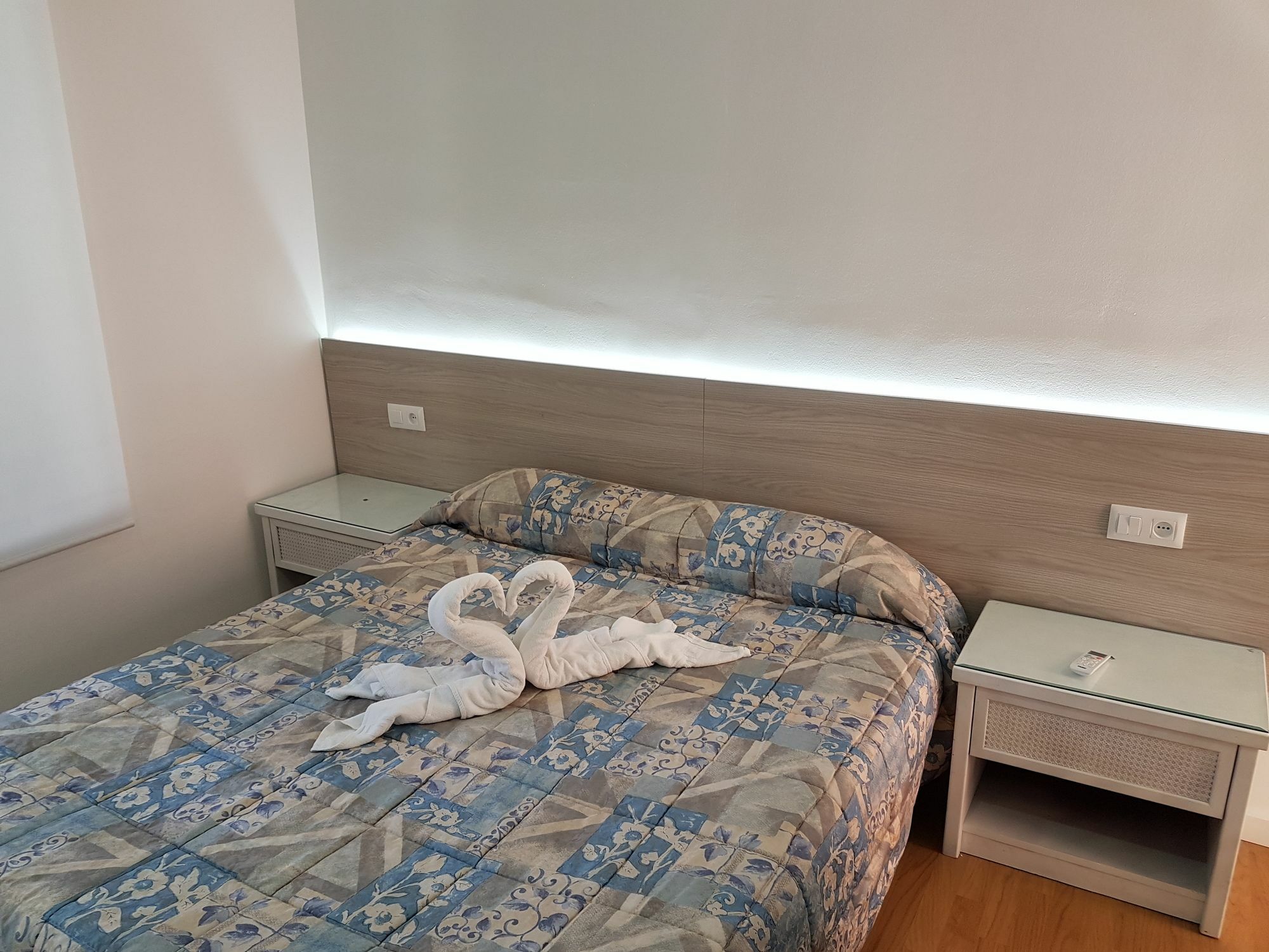 Hostal Montsant سالو المظهر الخارجي الصورة