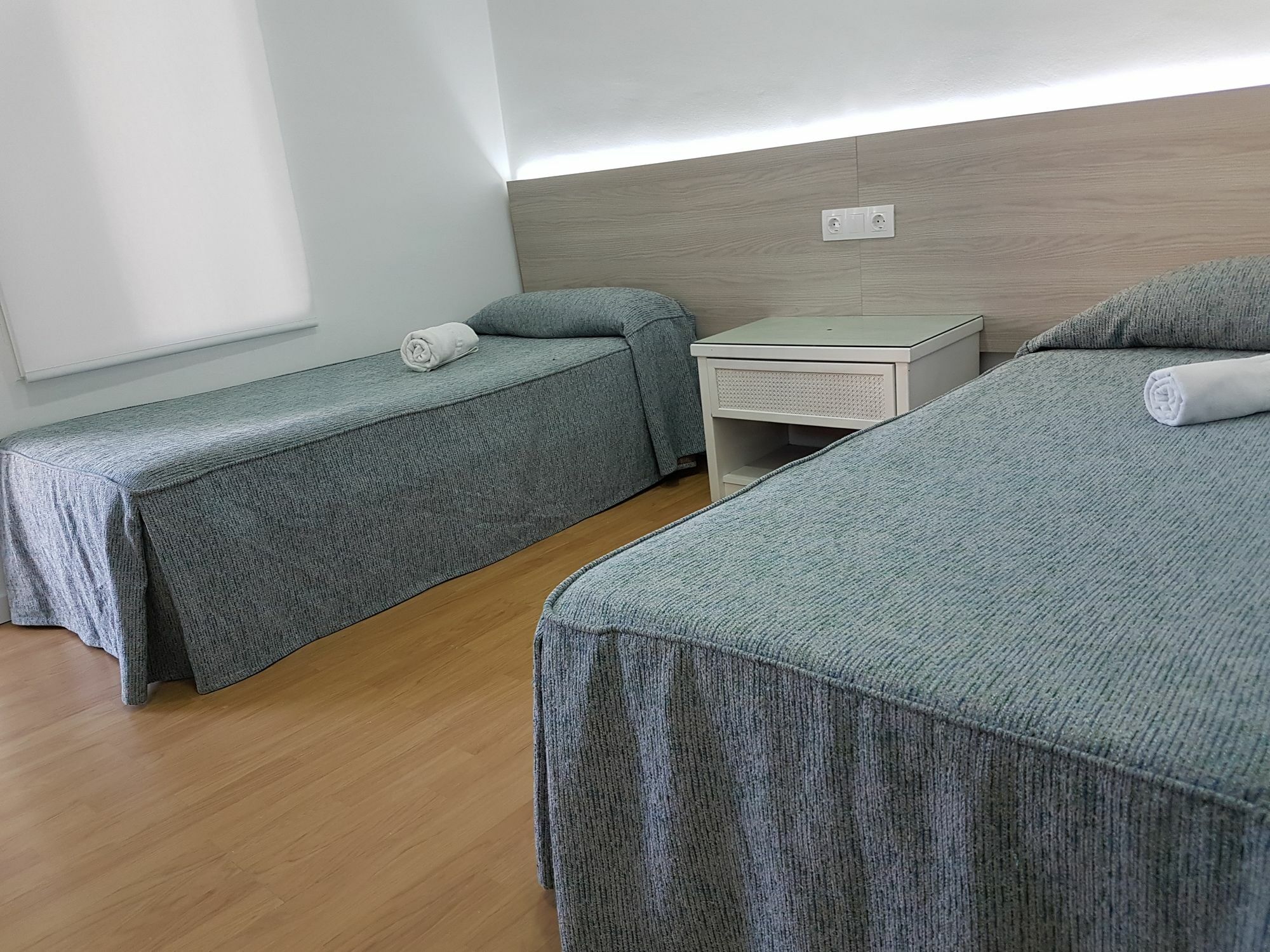 Hostal Montsant سالو المظهر الخارجي الصورة